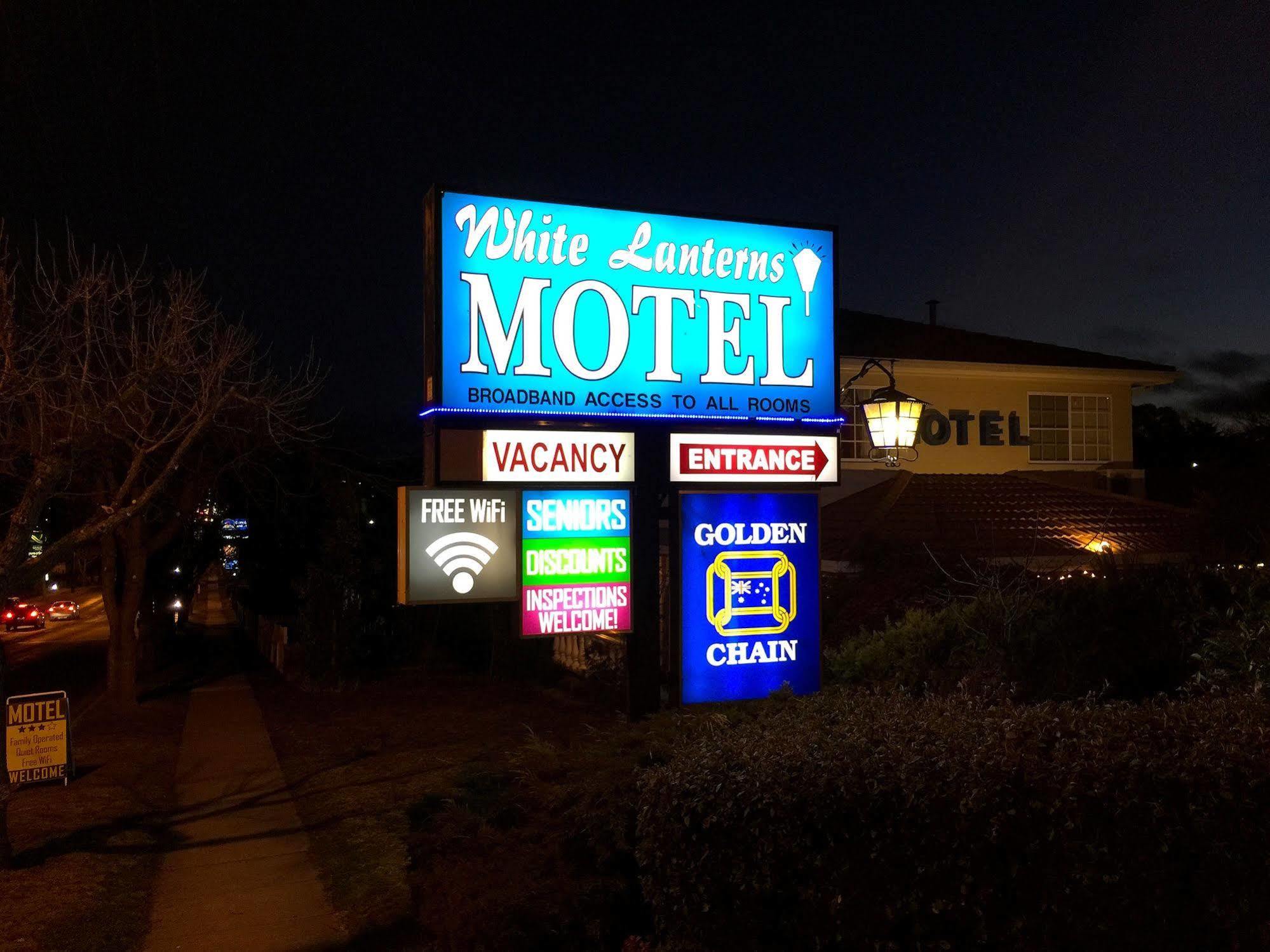 White Lanterns Motel Armidale Kültér fotó